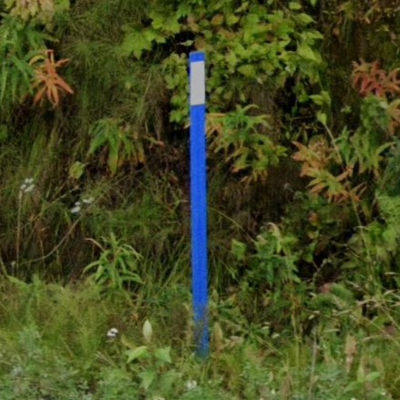 Alaska wb bollard