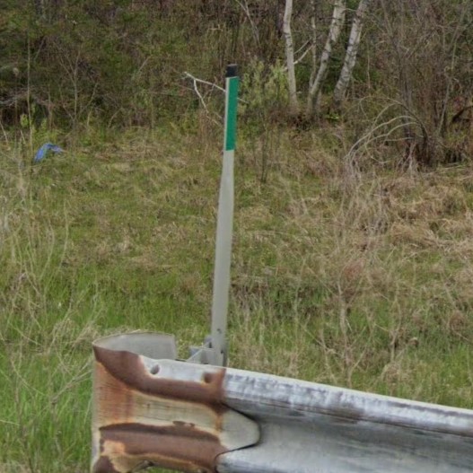 Maine g bollard