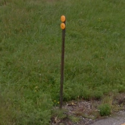 Nebraska y bollard