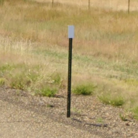 New Mexico w bollard