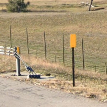 South Dakota y bollard