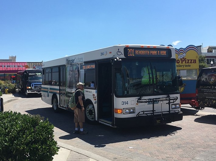 state-wide, Delaware bus