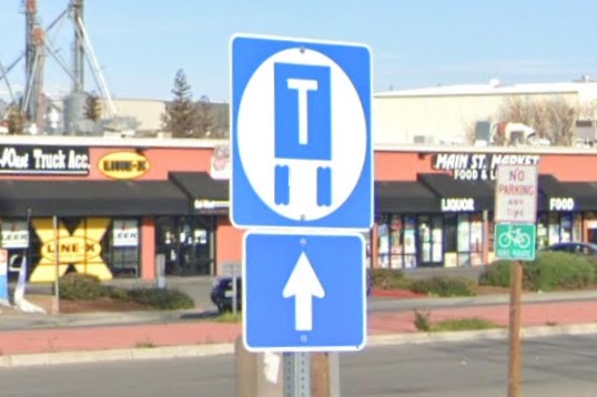 Truck Terminal Access sign