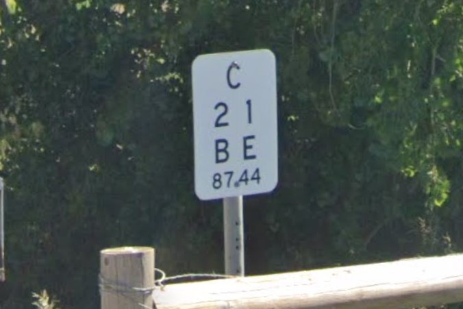 Colorado bridge marker