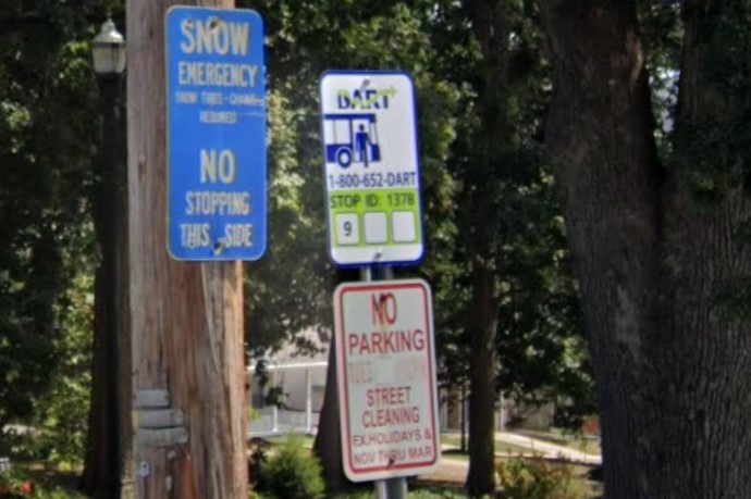 DART buses and signs