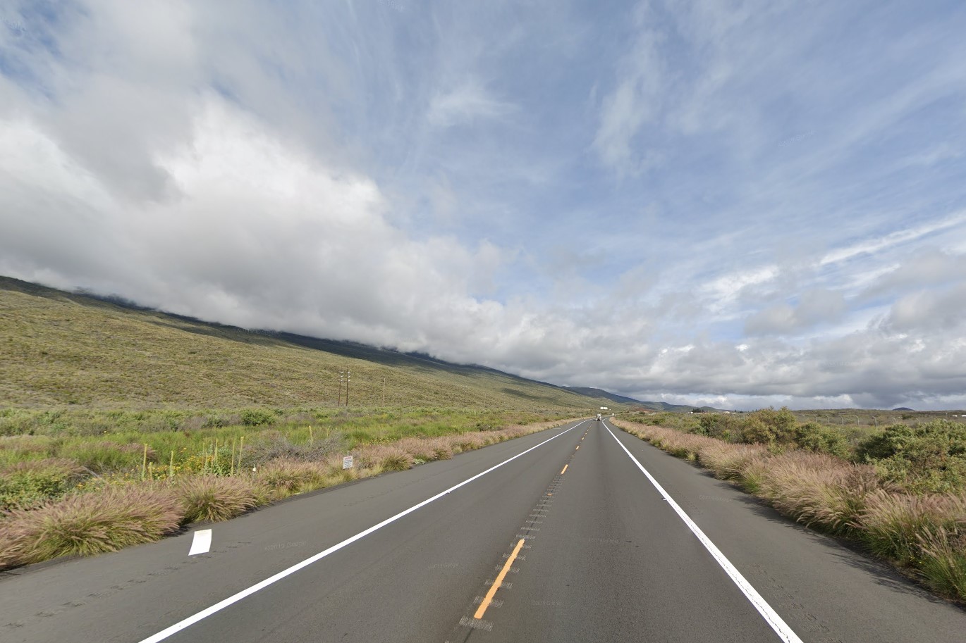 Sloping grasslands, Hwy 200