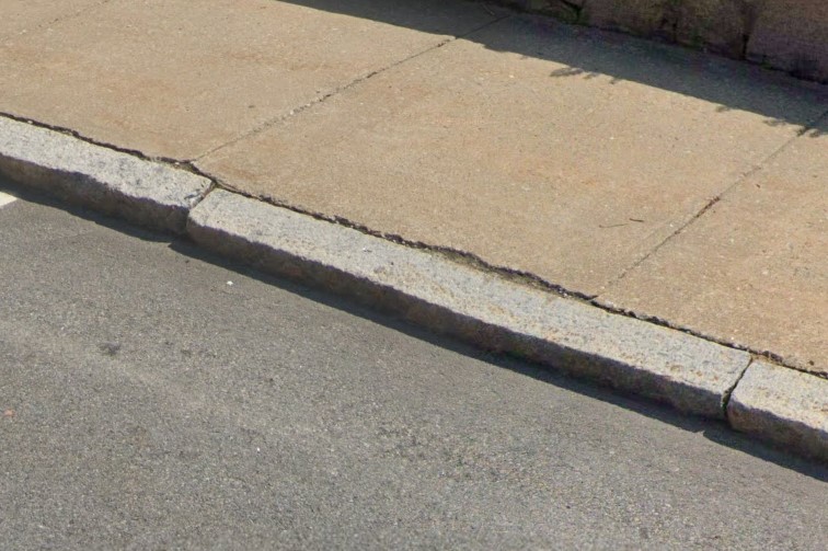 Granite curb