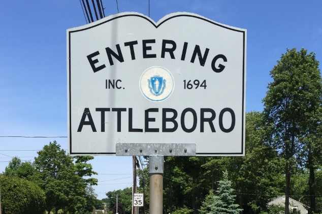 Town line sign