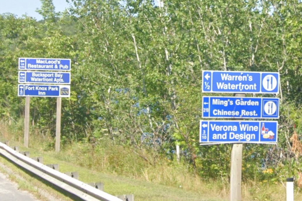 ME blue signs