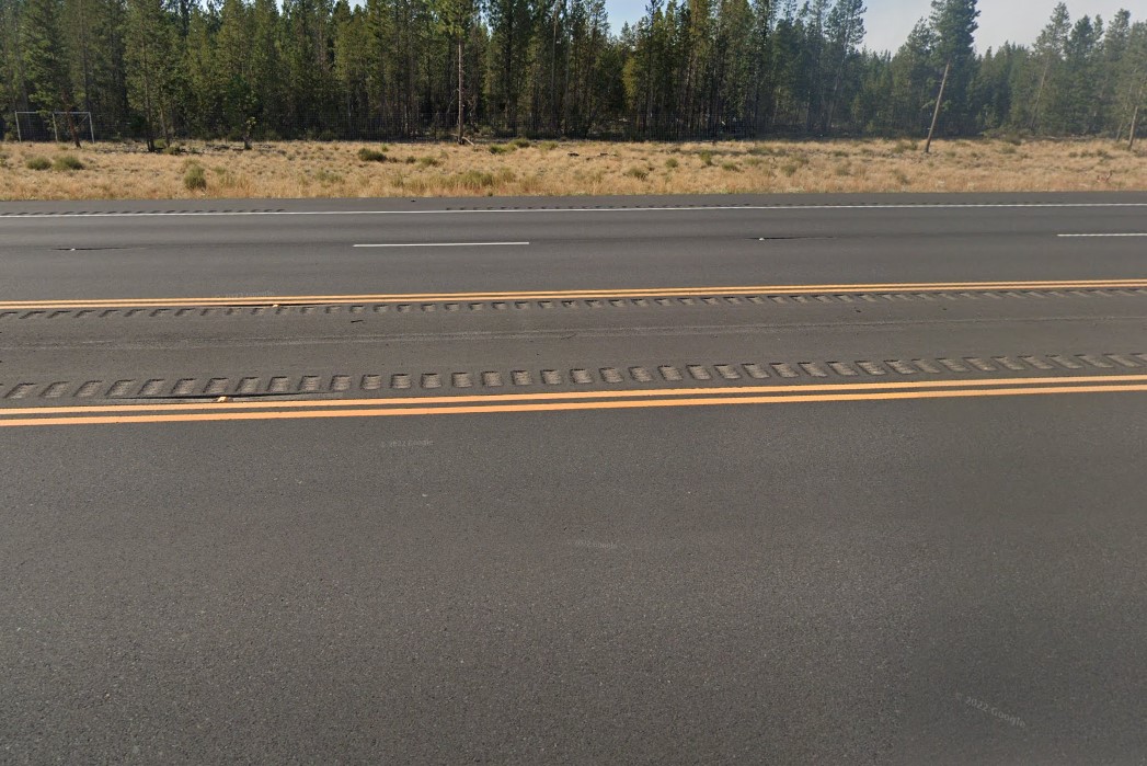 Central rumbles with 4 yellow lines