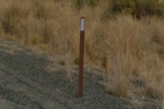 Washington brown bollard