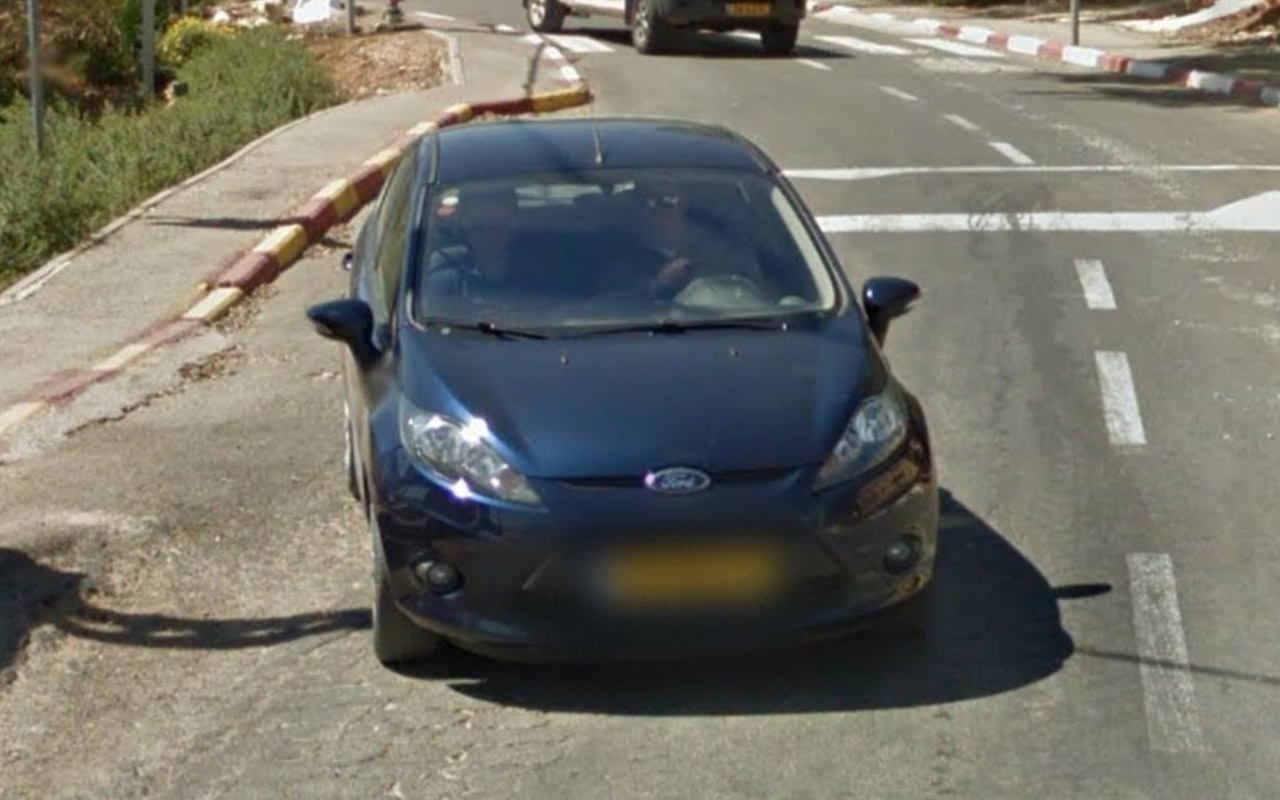 FollowCar_13