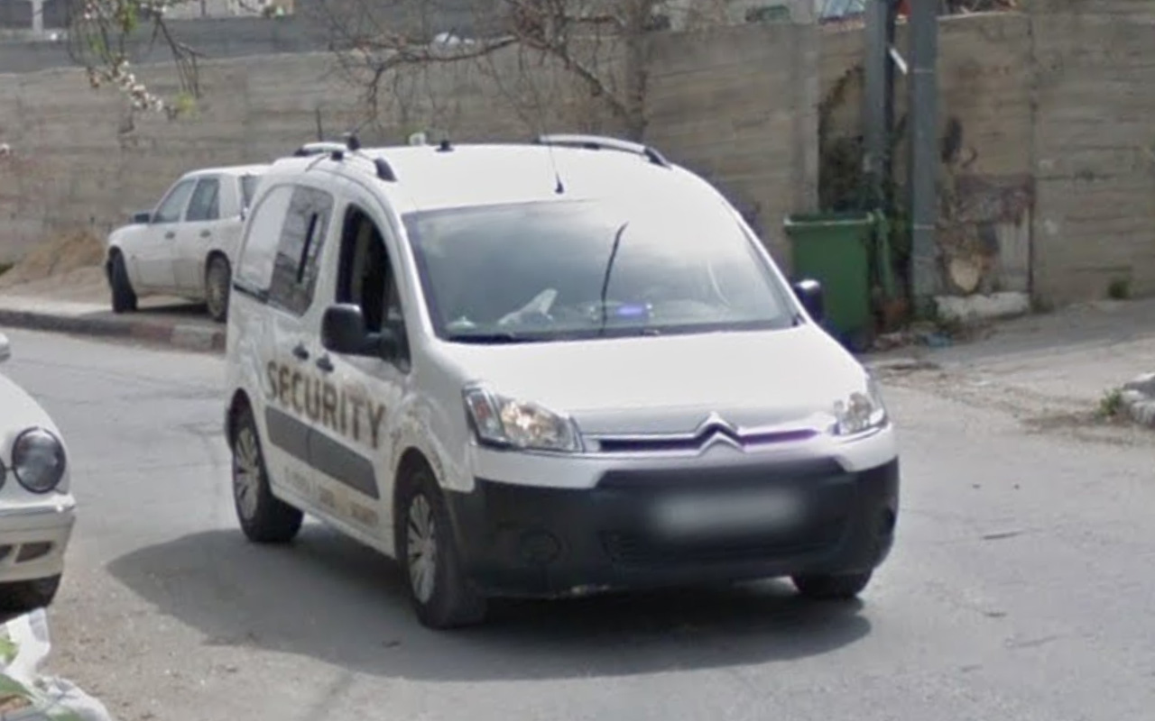 FollowCar_14