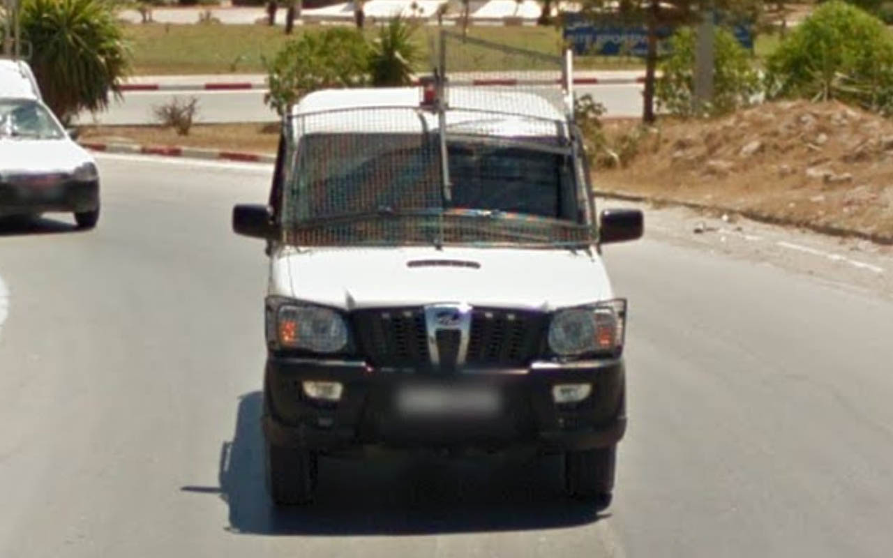 FollowCar_55