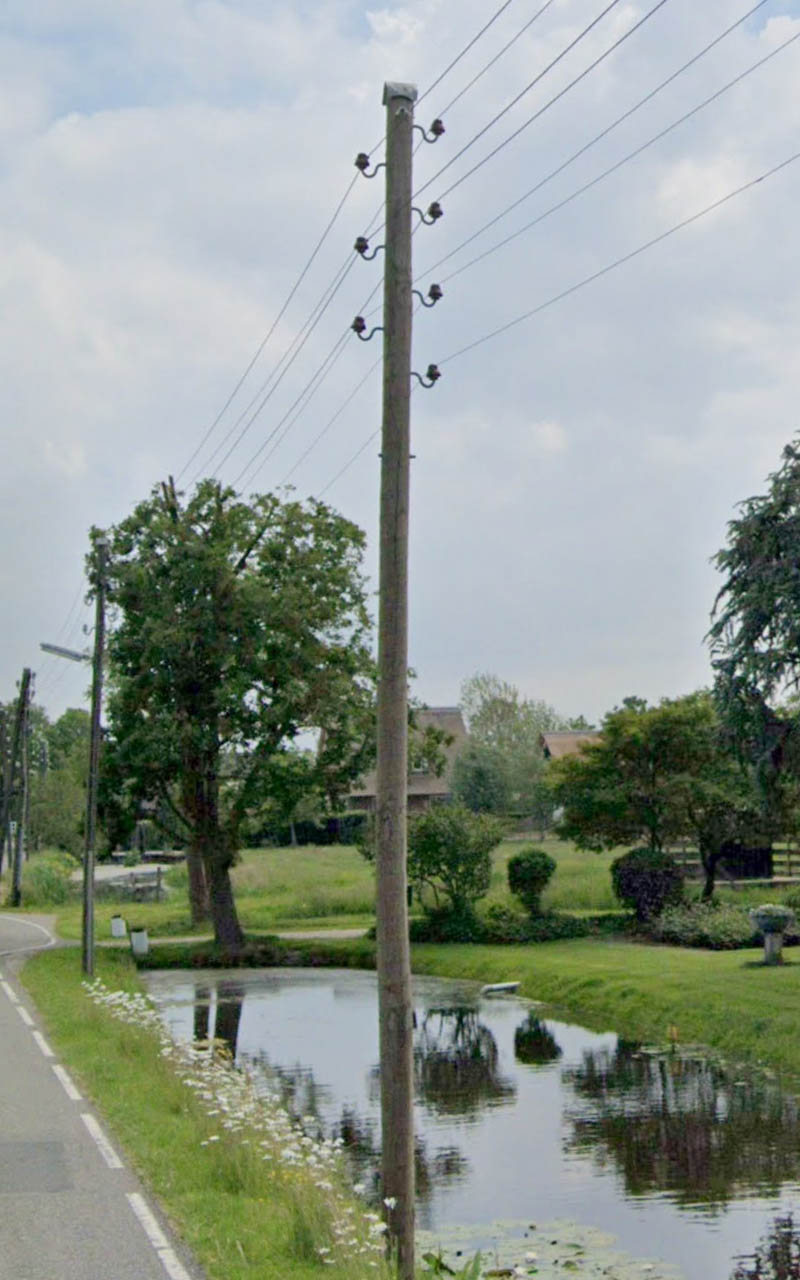 Pole_107
