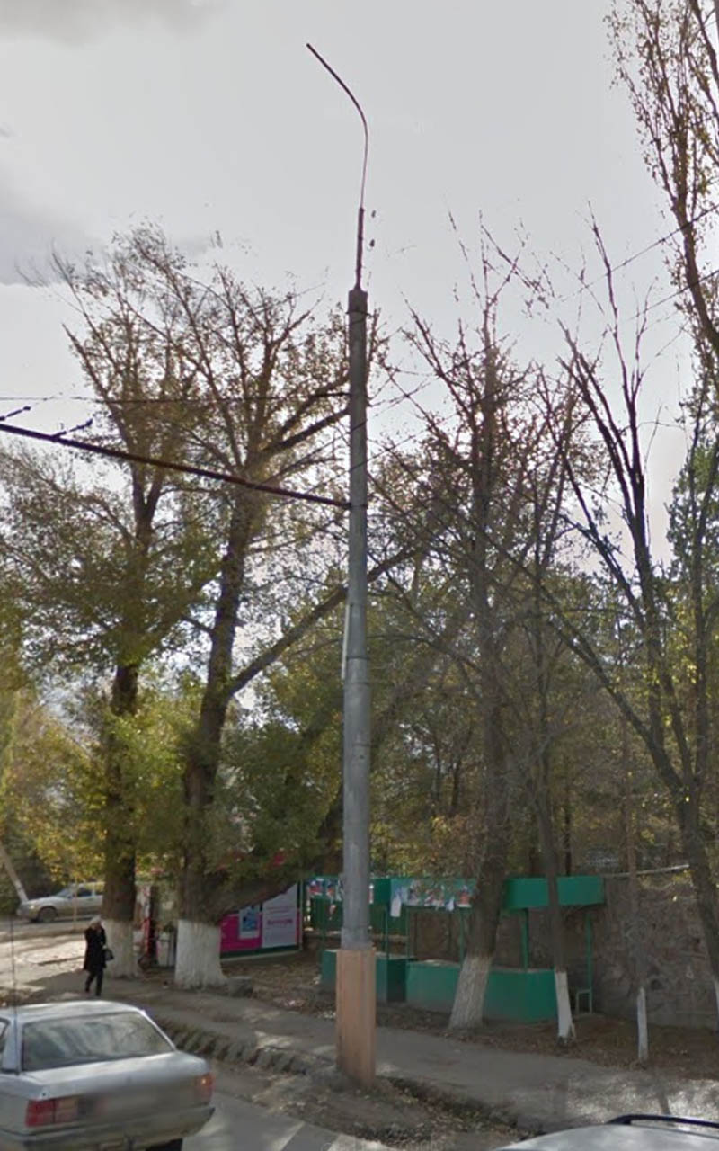 Pole_183