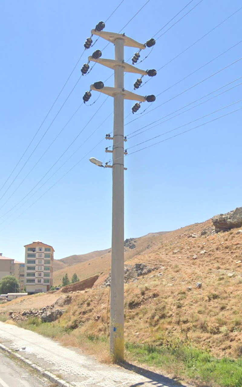 Pole_223