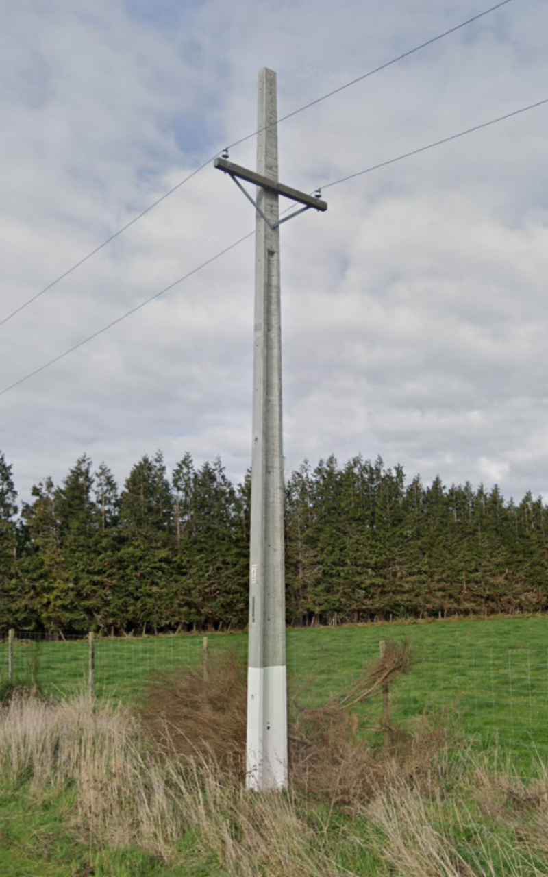 Pole_37