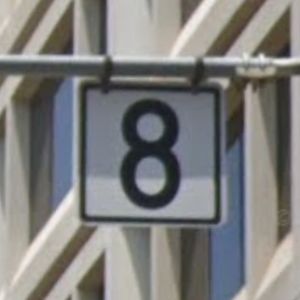 us_8